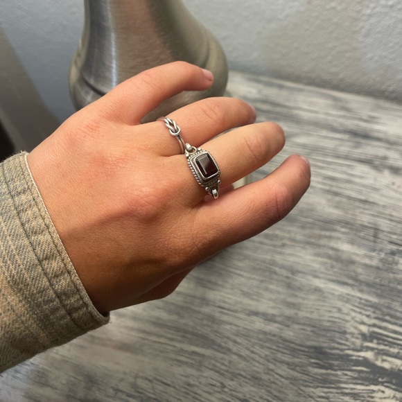 Garnet Silver Ring - Picture 1 of 2